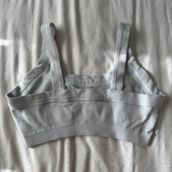 Urban Outfitters Top - Picture 2 of 4